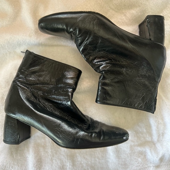 Stuart Weitzman size 8 black heeled ankle booties - Picture 1 of 6